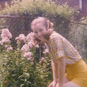 Meet your Posher, Deborah